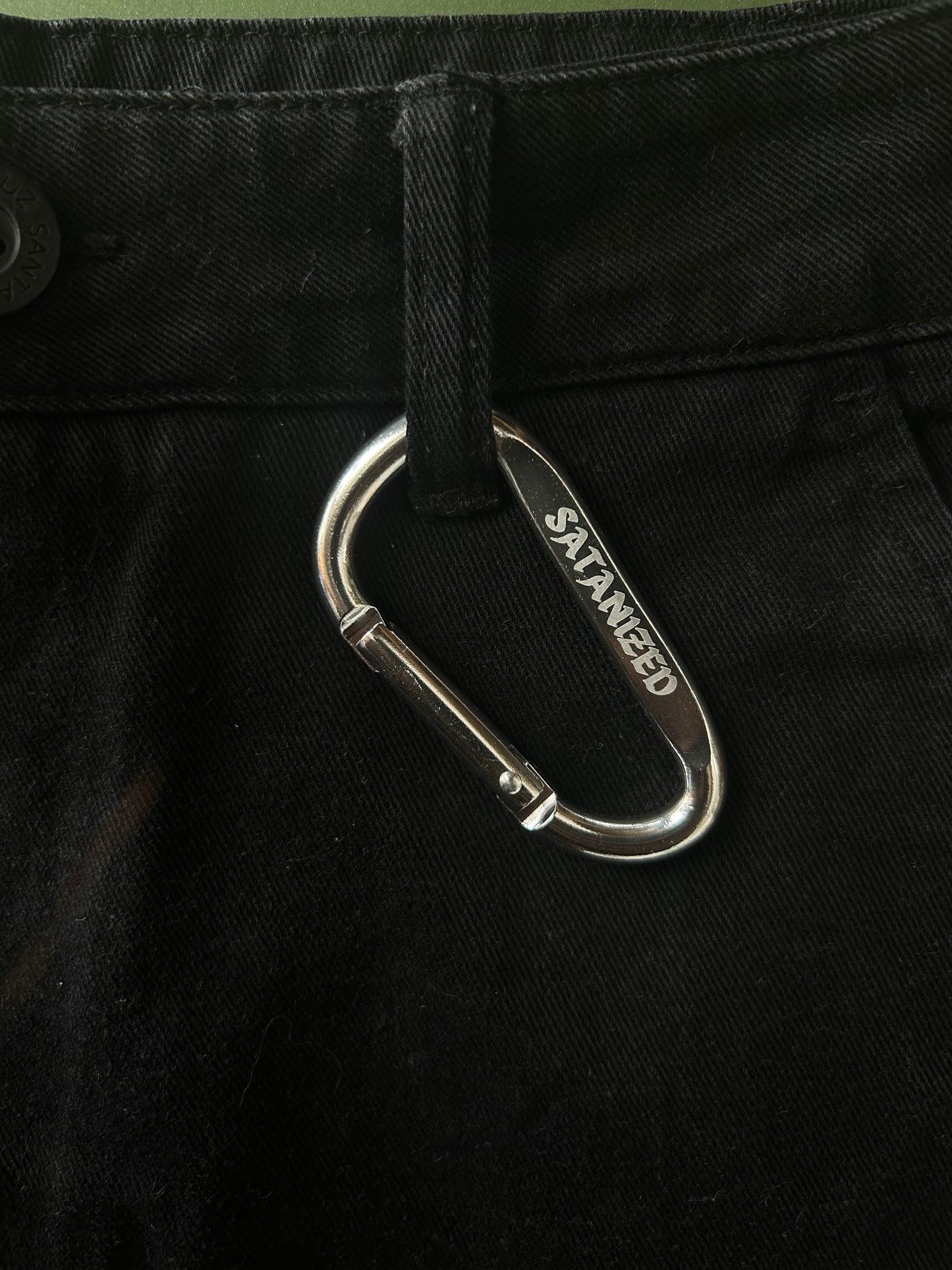MINI Satan carabiner