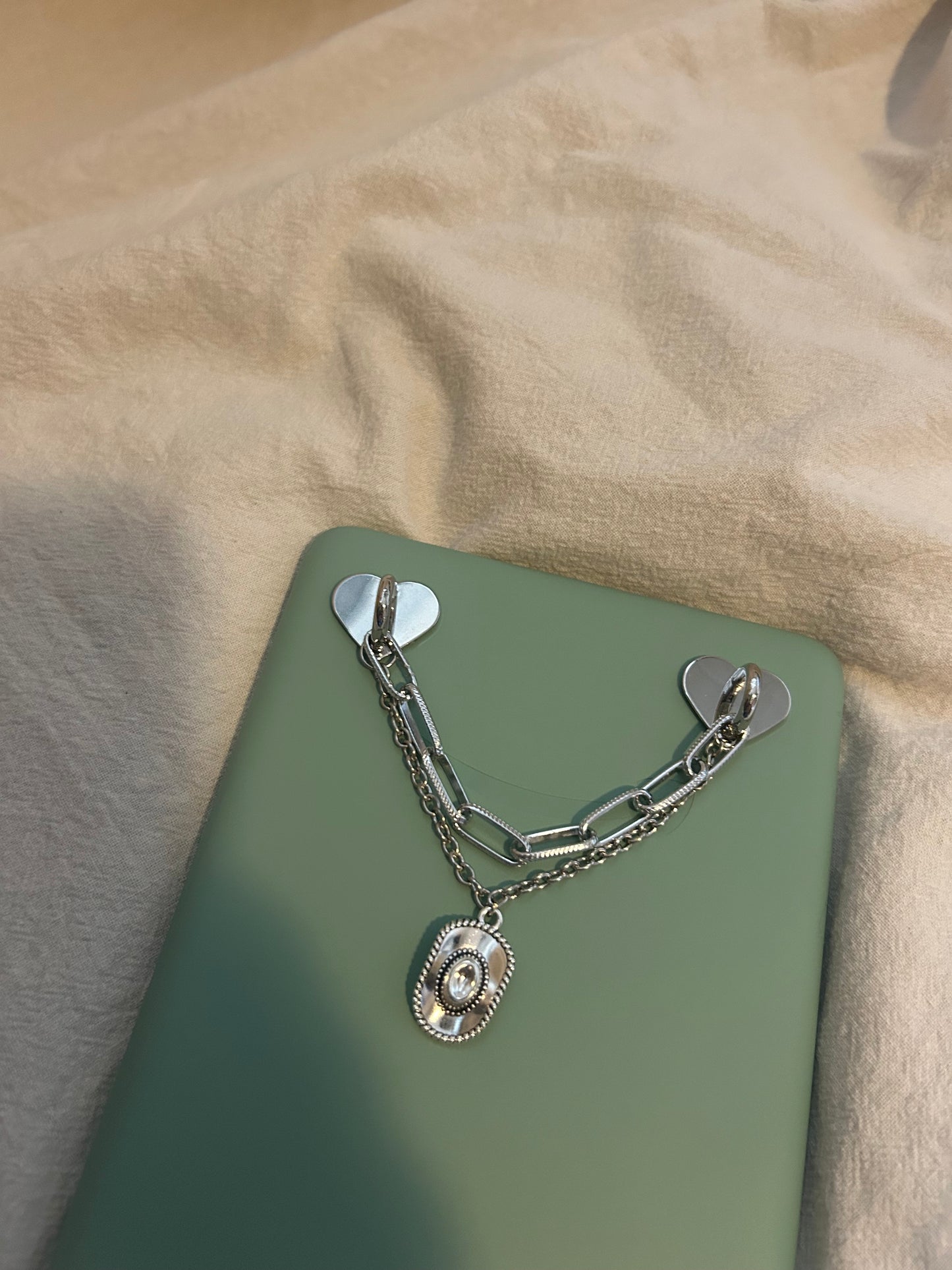 Cowboy Box chain