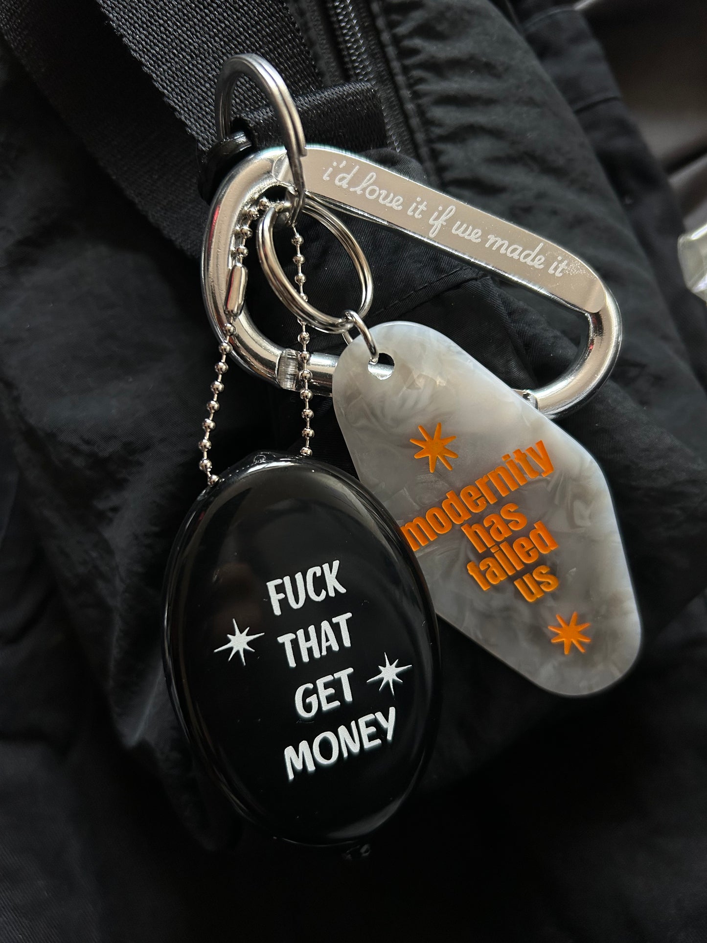 MADE IT CARABINER