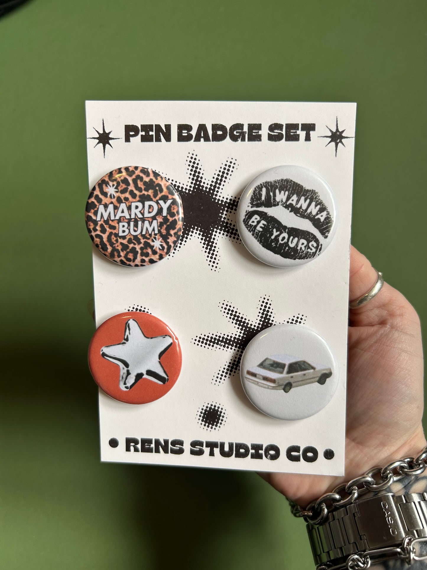 BADGE SET BE YOURS