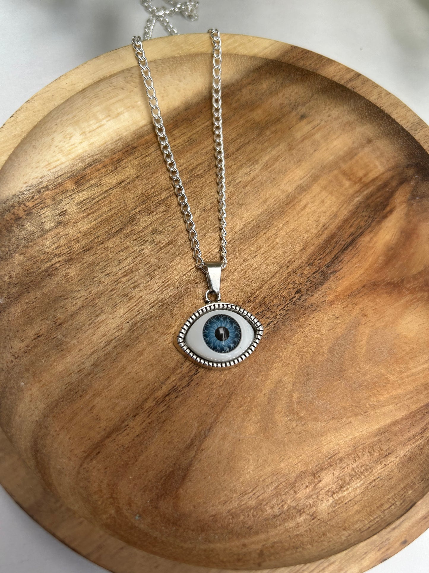 Eye necklace | blue eye