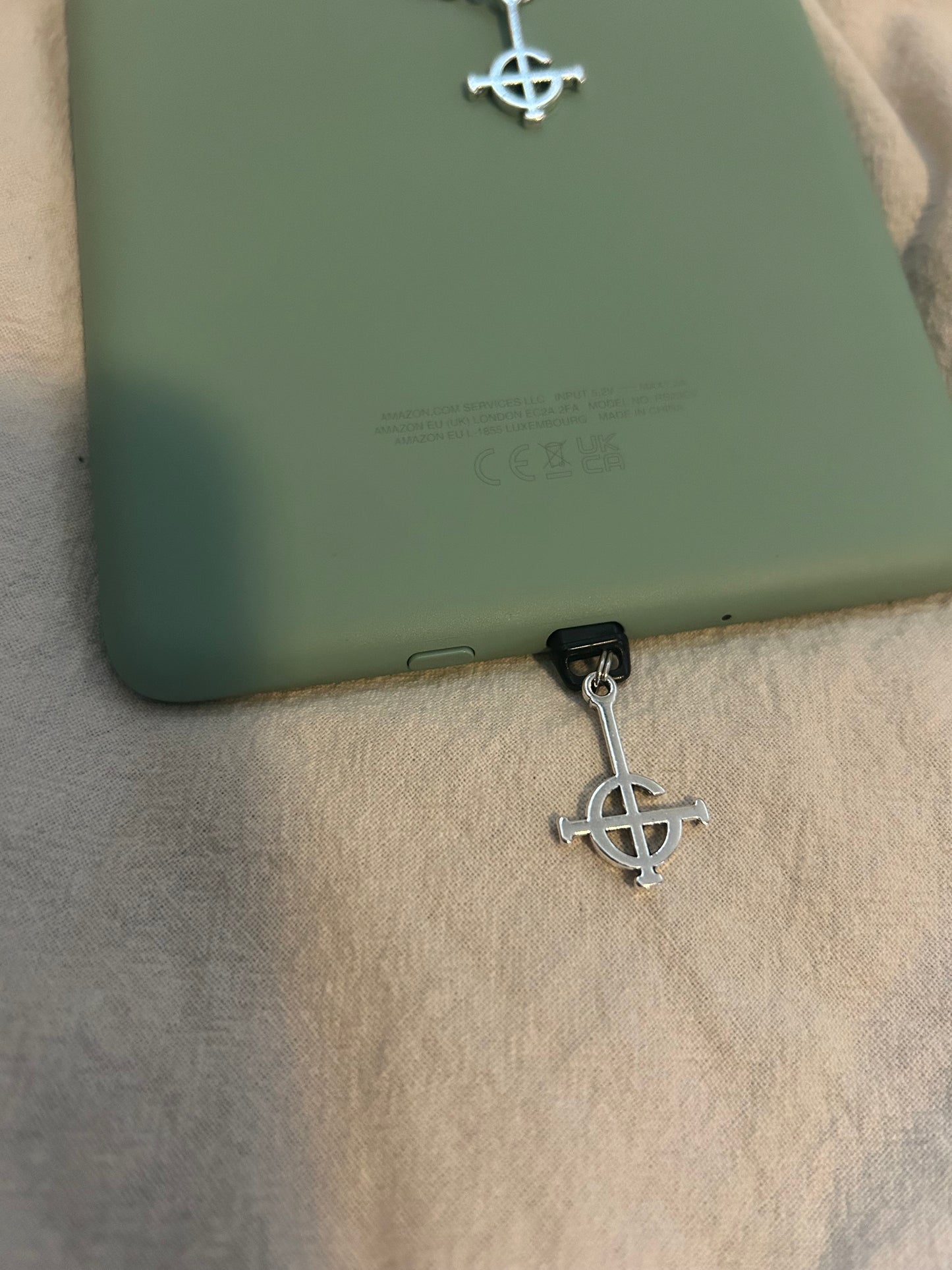 Crucifix dust cover