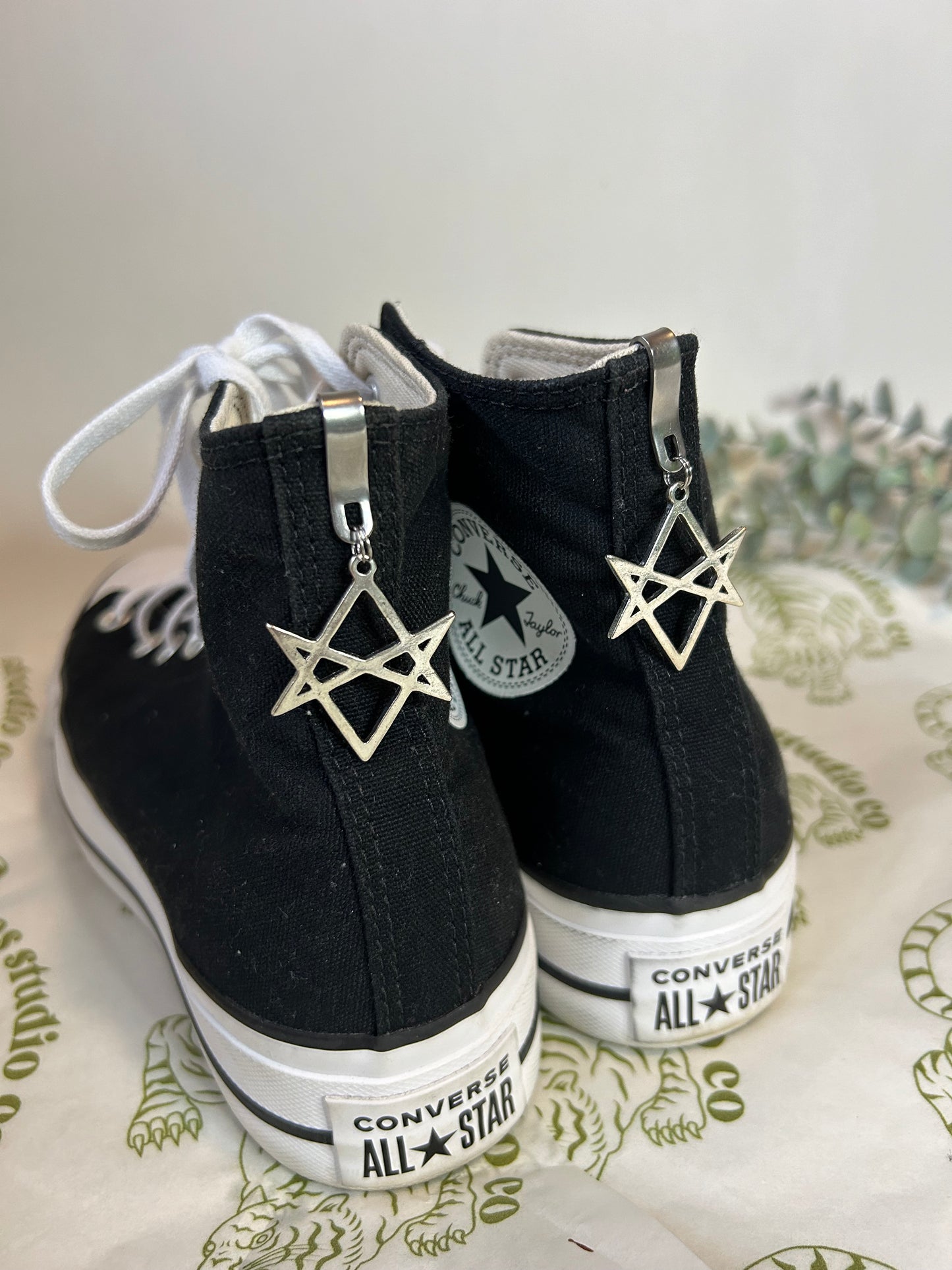 Bmth hexagram Hi top shoe charms