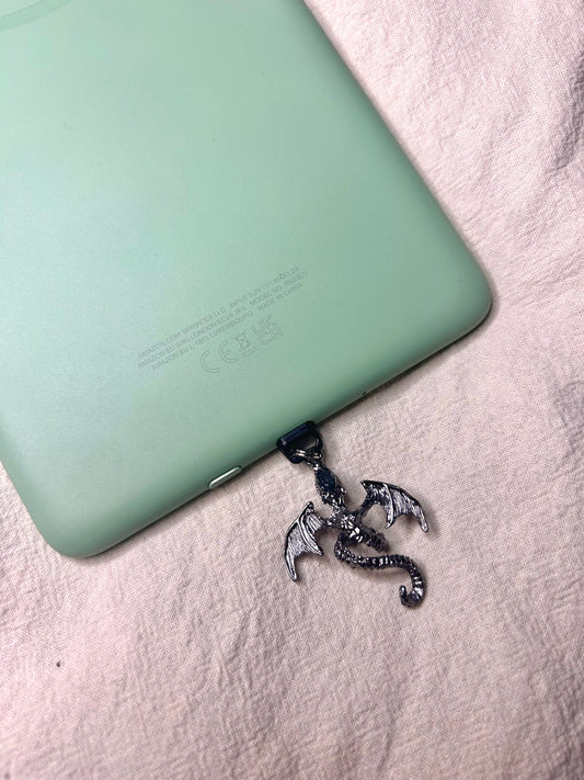 Black dragon   dust cover