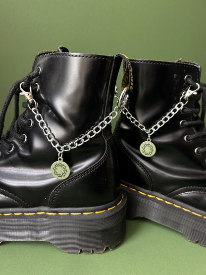 Crown of thorns boot chains