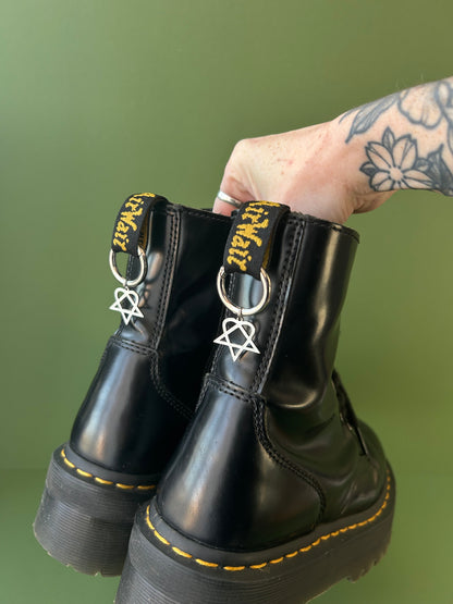 Heartagram boot charms