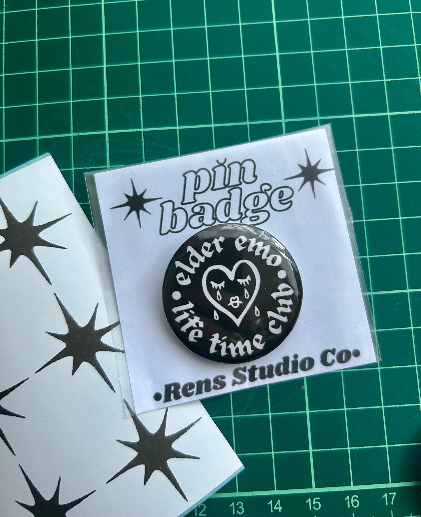 elder emo pin badge