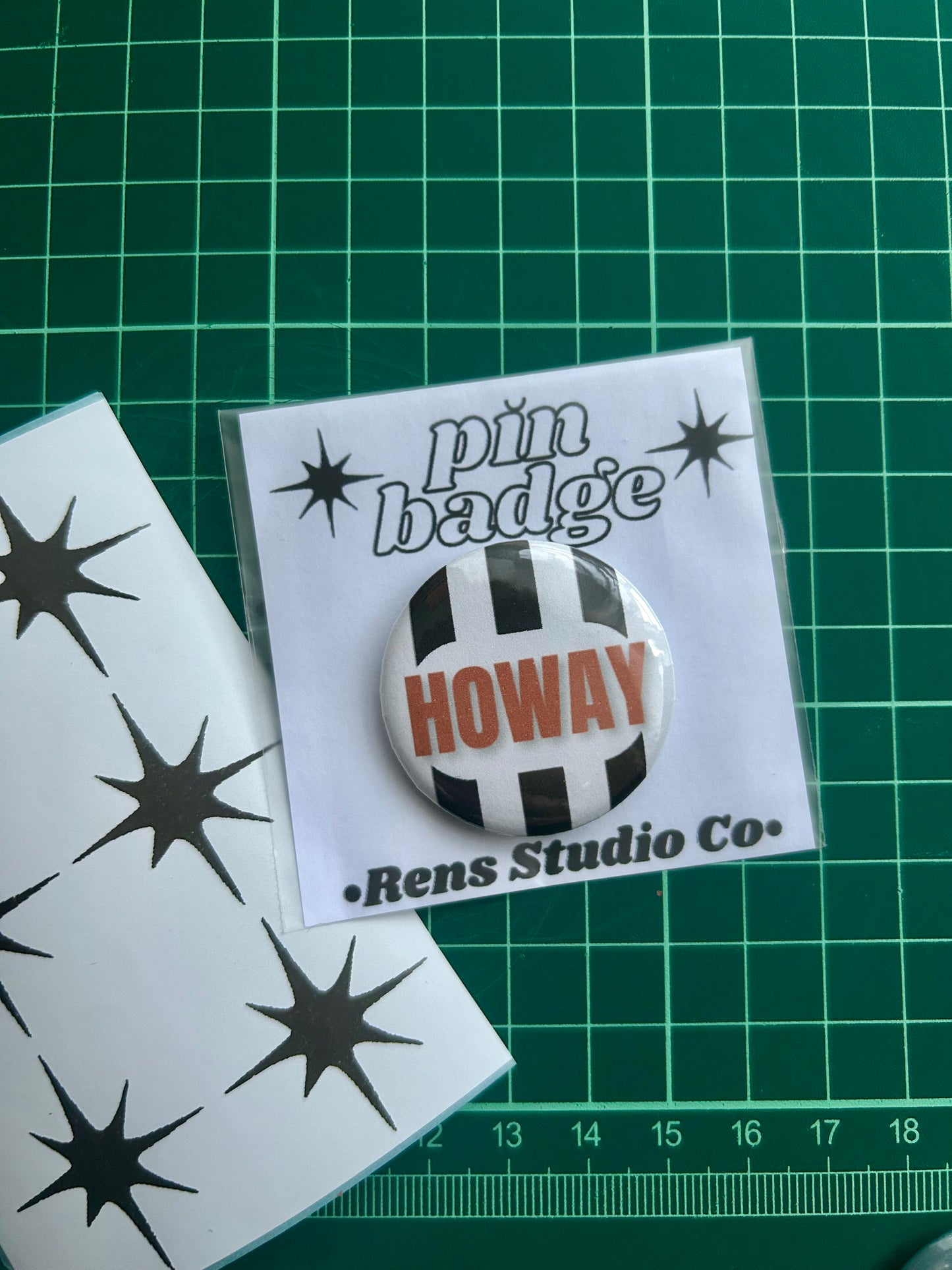 howay pin badge