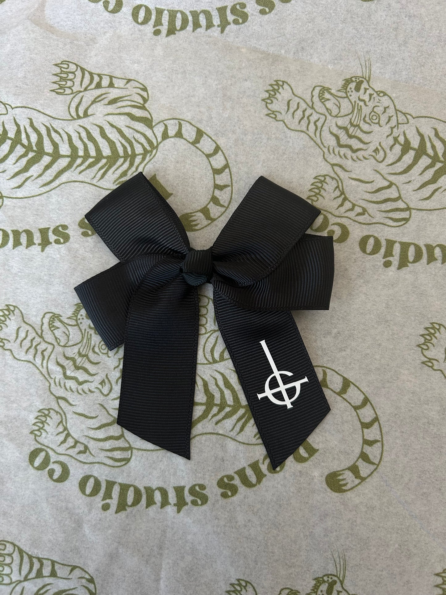 Mini crucifix hair clip bow