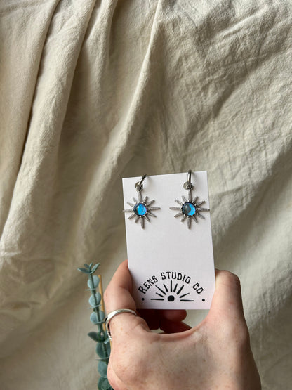 Stars who listen earrings