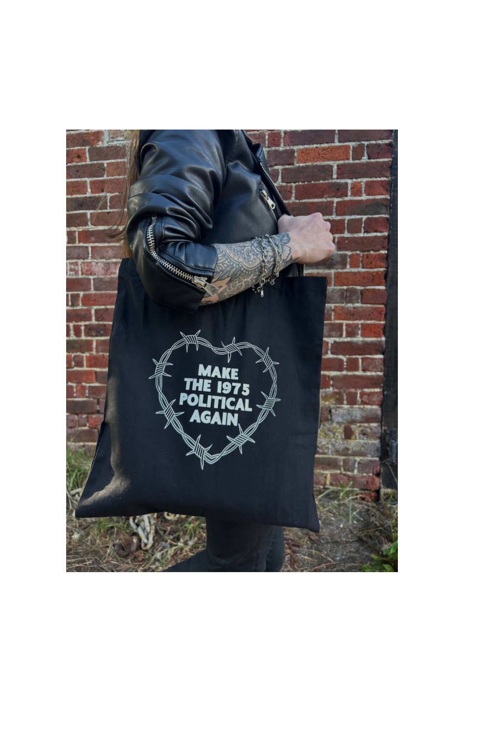 Custom barbed wire heart tote bag