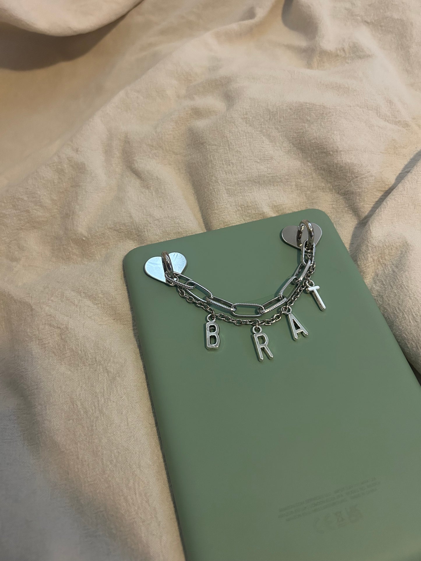 Brat chain