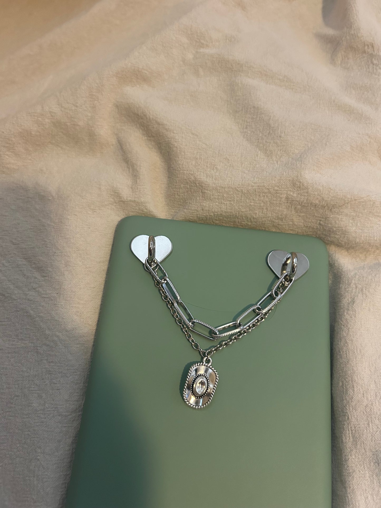 Cowboy Box chain