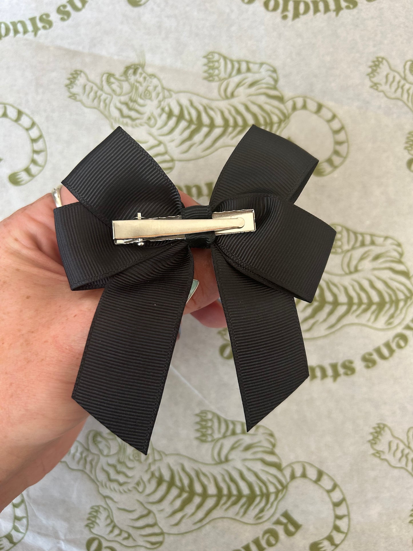 Mini crucifix hair clip bow