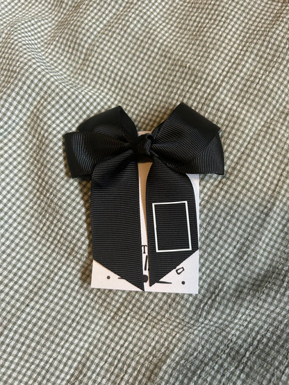 Mini the 1975 bow