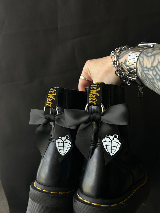 grenade Bow boot charms