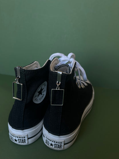 The 1975 box Hi top shoe charms