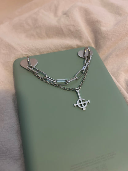 Grucifix chain