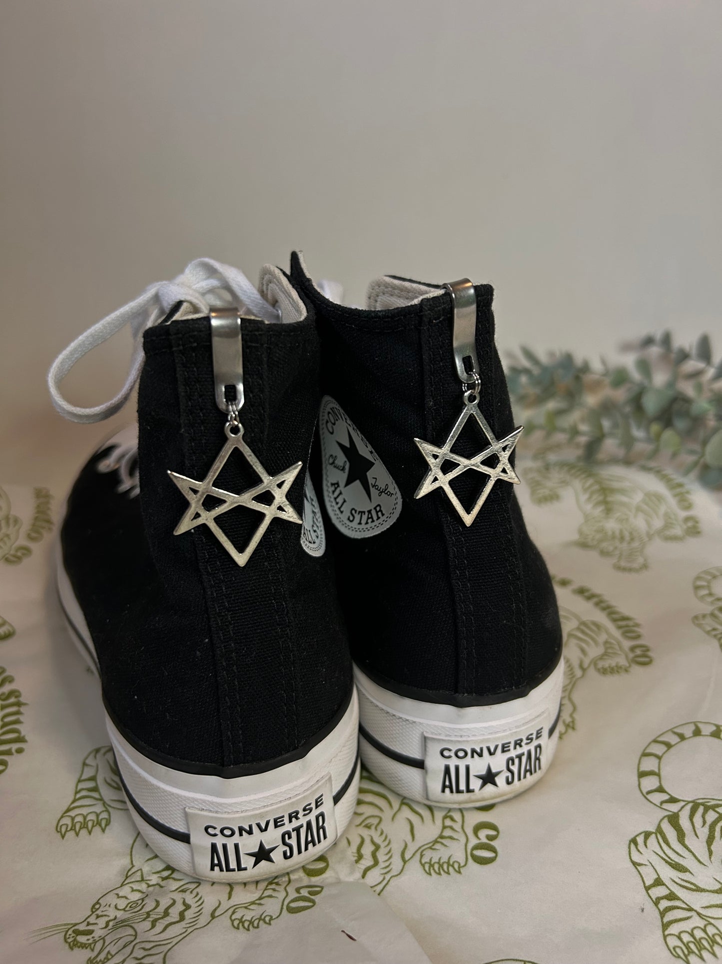 Bmth hexagram Hi top shoe charms