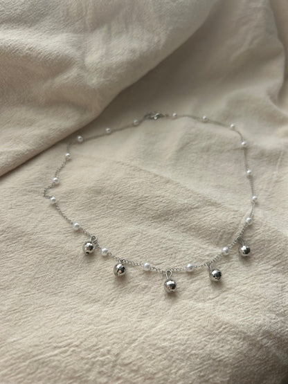 Disco necklace