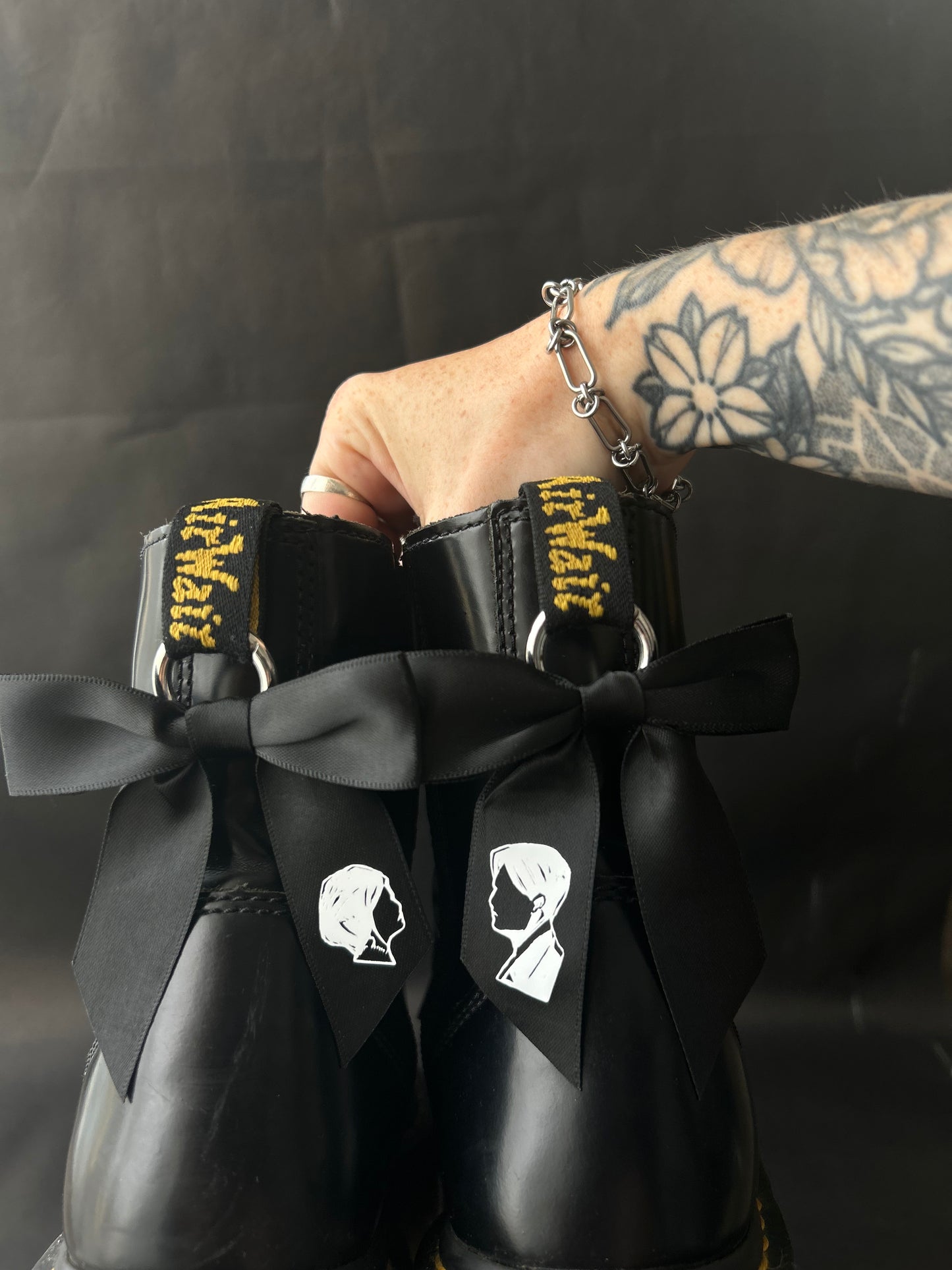 Sweet revenge boot bows