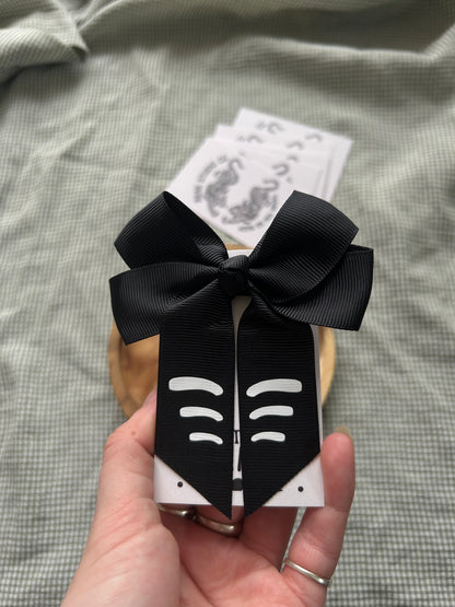 Masked men mini bow