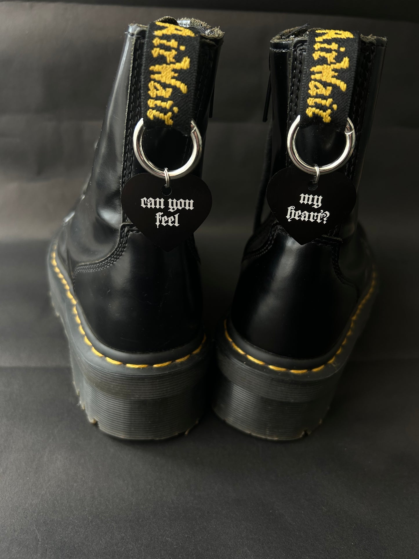Feel me heart Boot charms