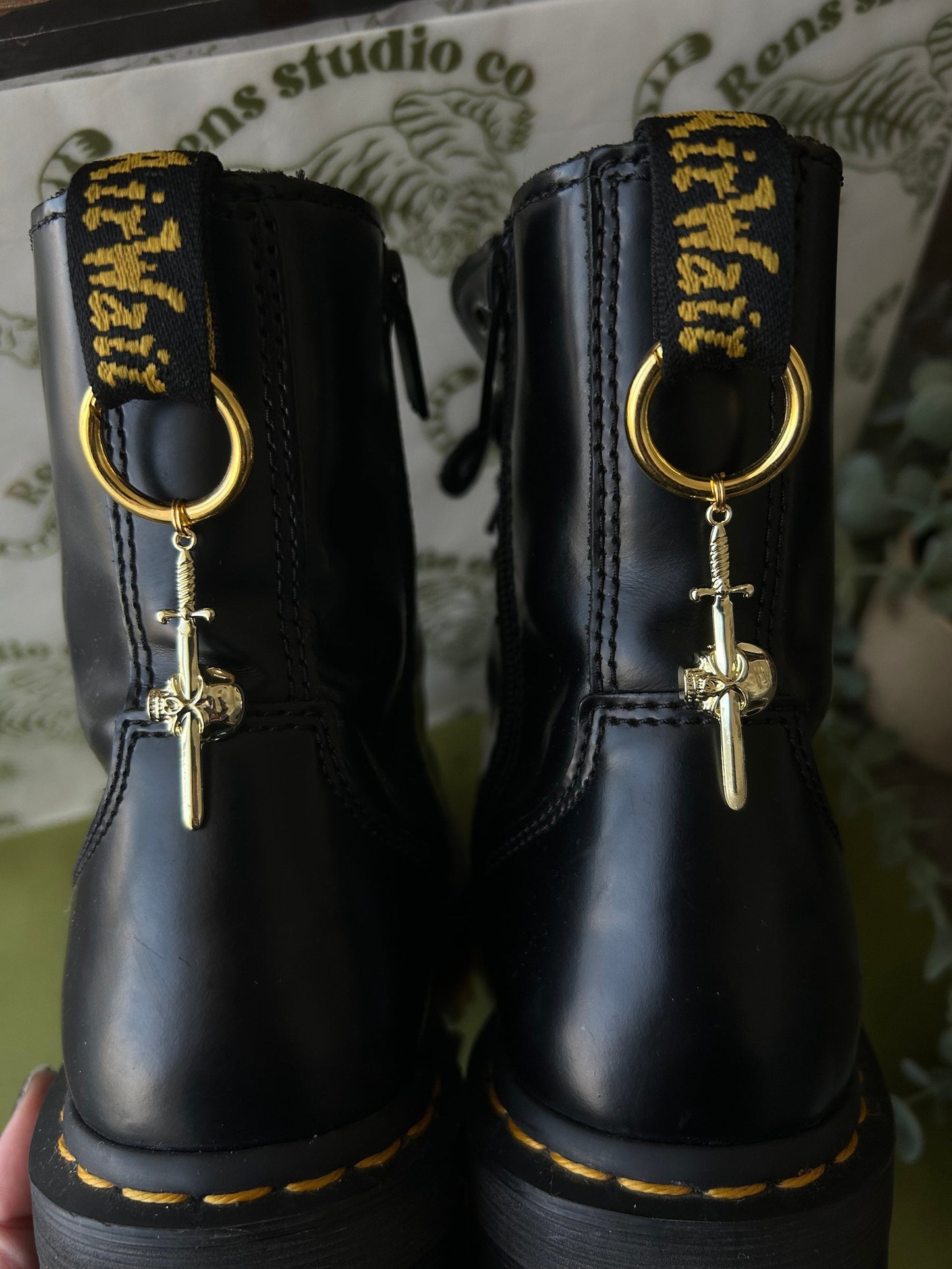 Gold skull + sword Boot charm