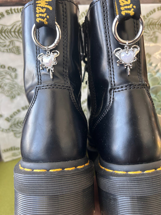 Pearl dripping heart boot charms